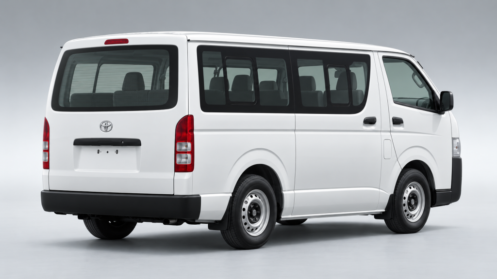 Toyota Hiace blanca en estudio-3